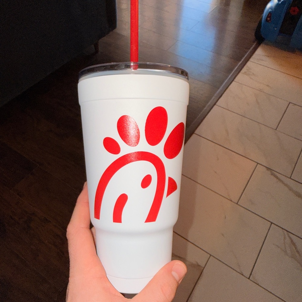 Chick-fil-A White and Red Tumbler - 24oz
